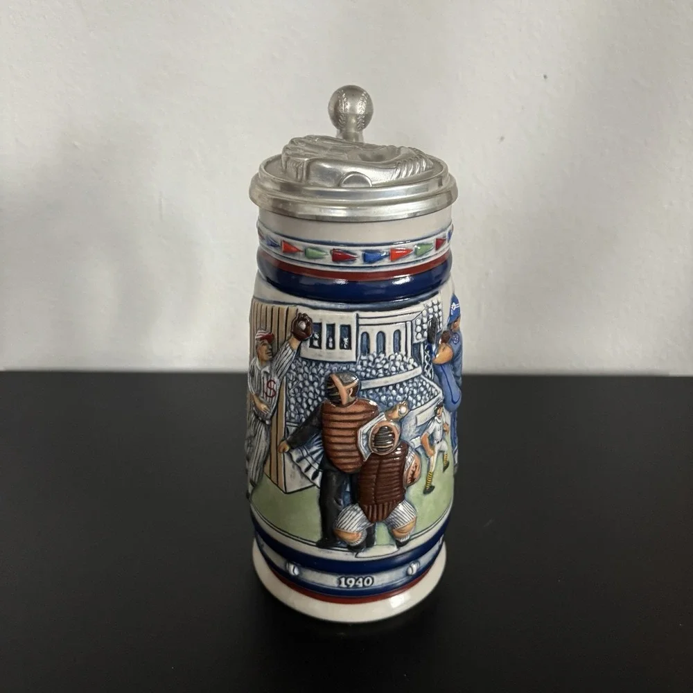 Avon‎ Great American Baseball Ceramic Stein Vintage 1984